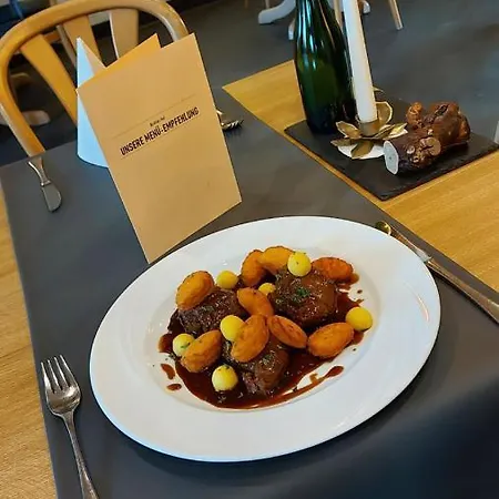 Hotell & Restaurant Bruehler Hof Wintrich