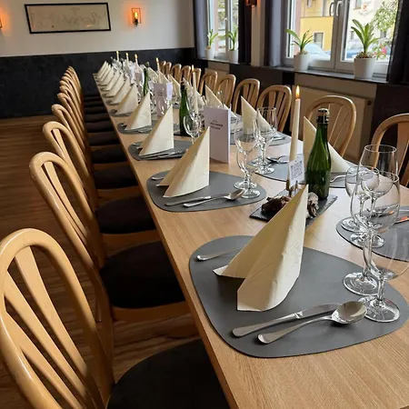& Restaurant Bruehler Hof *
