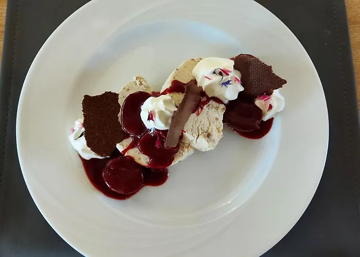 & Restaurant Bruehler Hof Hotel Wintrich