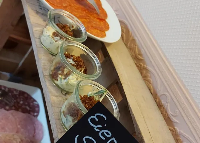 & Restaurant Bruehler Hof Hotel